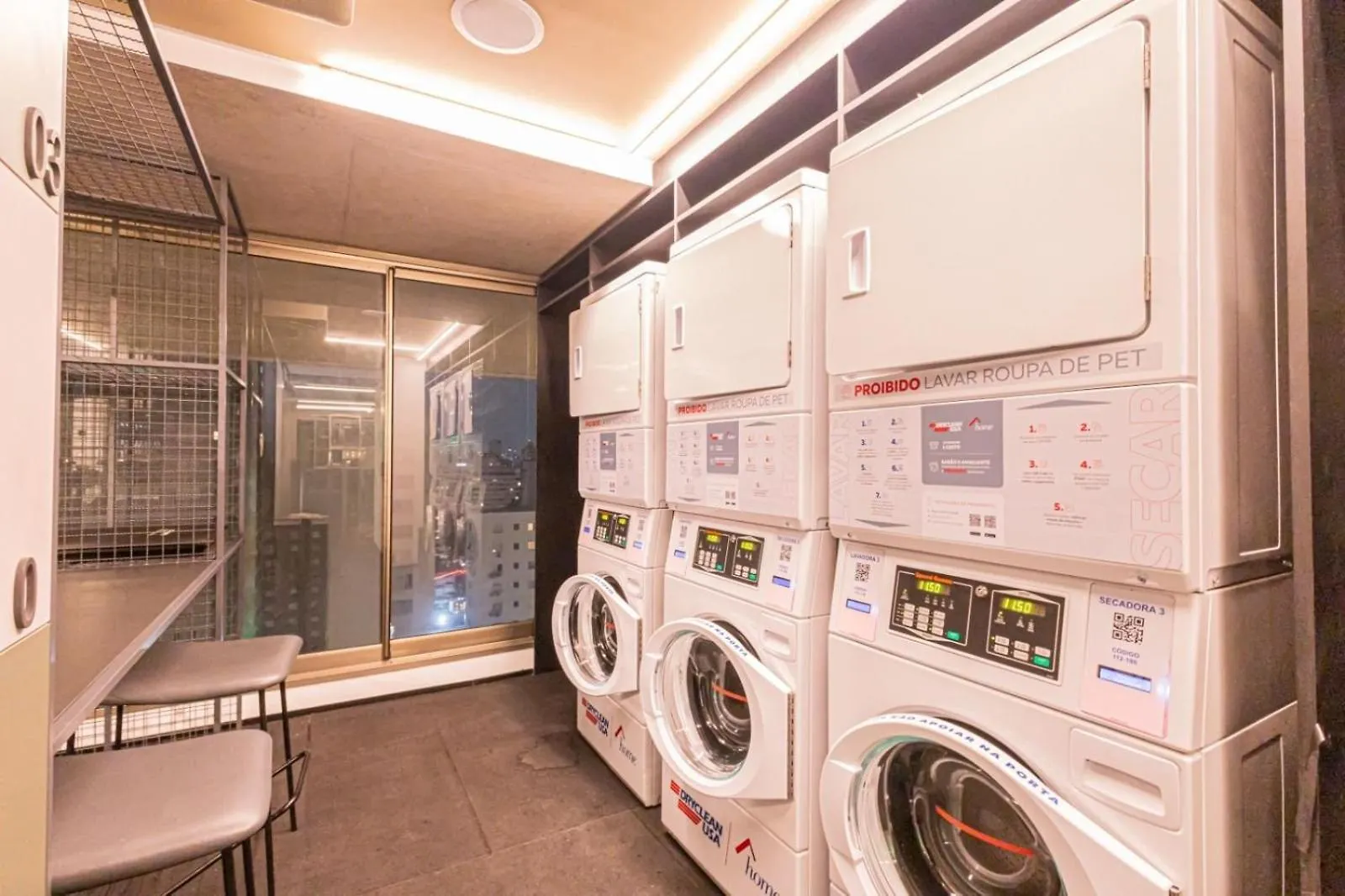 Studio 401 Jardins - Completo Luxo 圣保罗